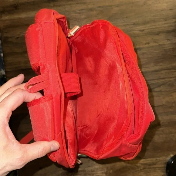 Simba Ferrari Speed It Up Large 18" Backpack Red Adjustable & Spacious - Picture 8 of 15